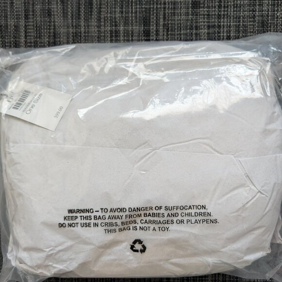 J.Jill Crescent Sling Bag NWT - Picture 3 of 13